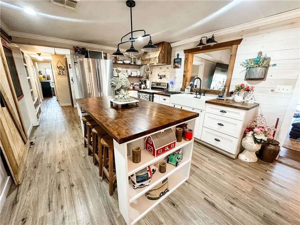 8914 Gilpin Lane Iola, TX 77861
