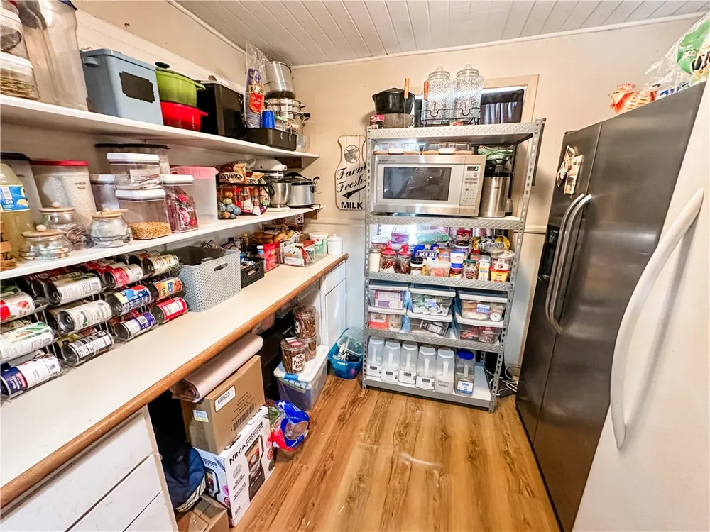 8914 Gilpin Lane Iola, TX 77861
