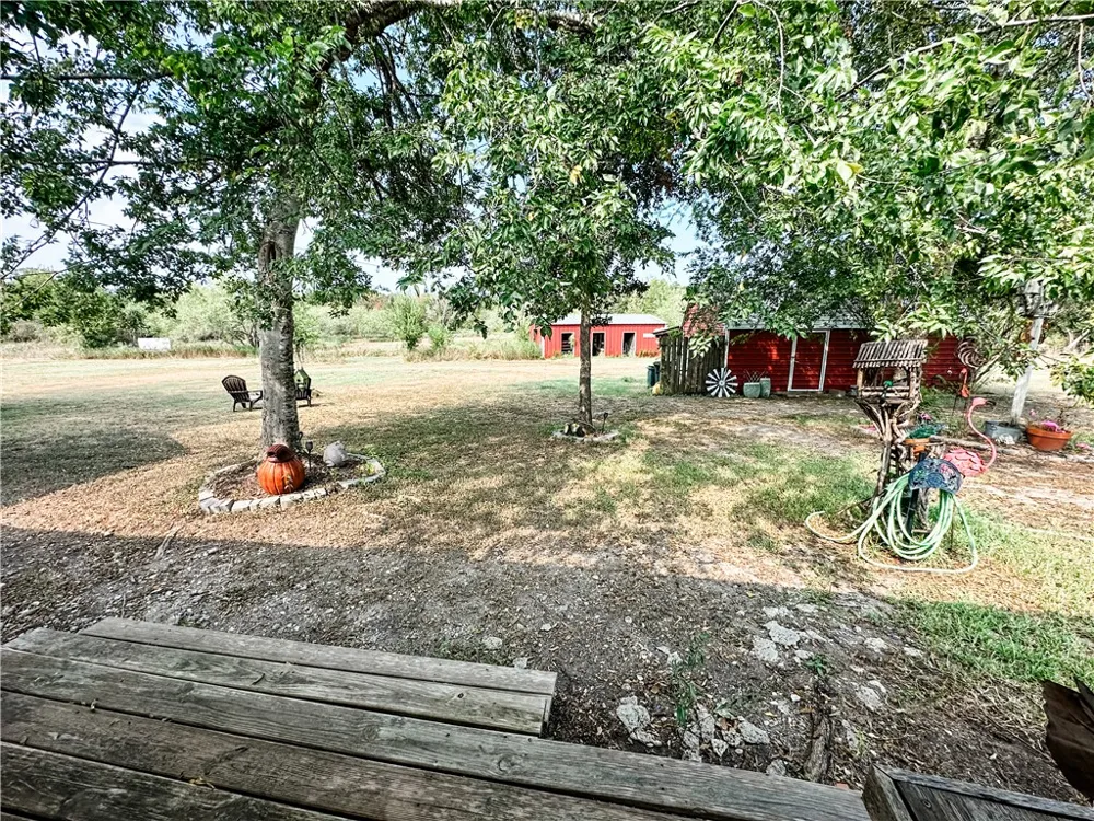 8914 Gilpin Lane Iola, TX 77861