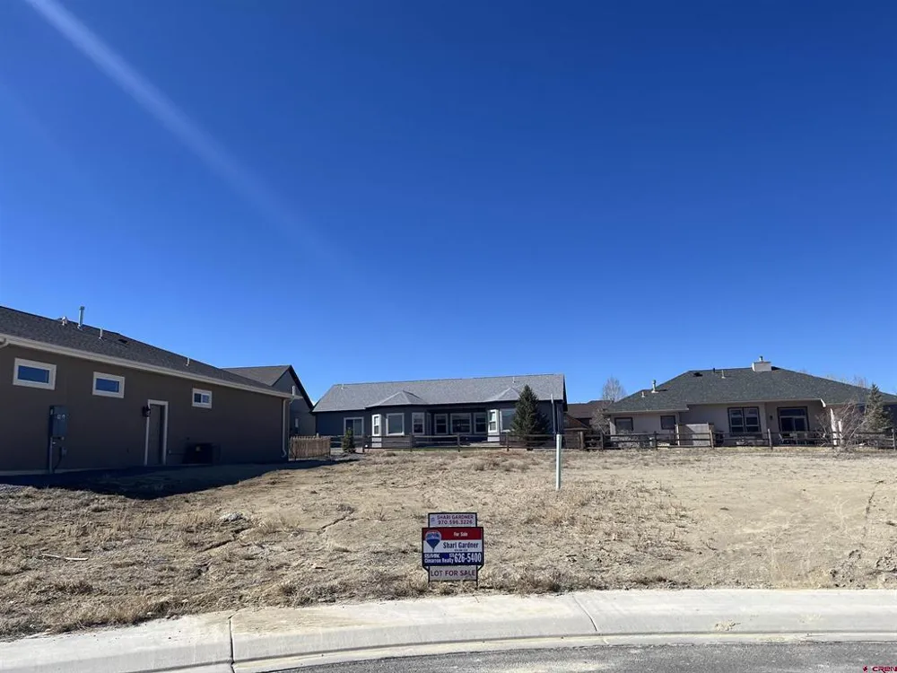 10 Chestnut Dr Montrose, CO 81401