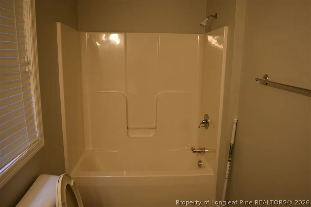 1006 Pinecrest Drive #B Lumberton, NC 28358