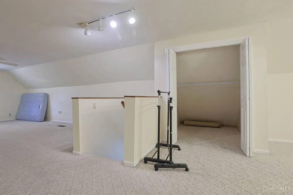2312 Compton Road Springfield, OH 45231