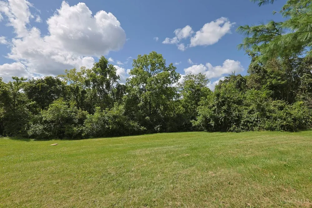 2312 Compton Road Springfield, OH 45231
