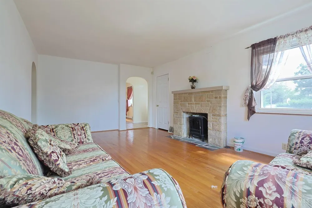 2312 Compton Road Springfield, OH 45231