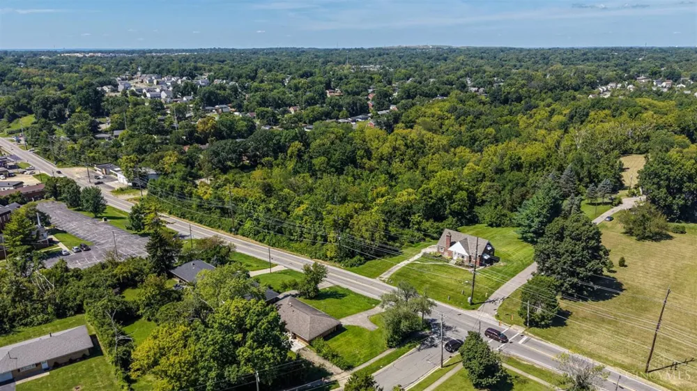 2312 Compton Road Springfield, OH 45231