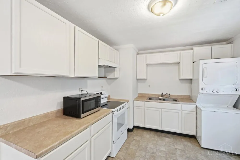 947 Stratford Place Mason, OH 45040
