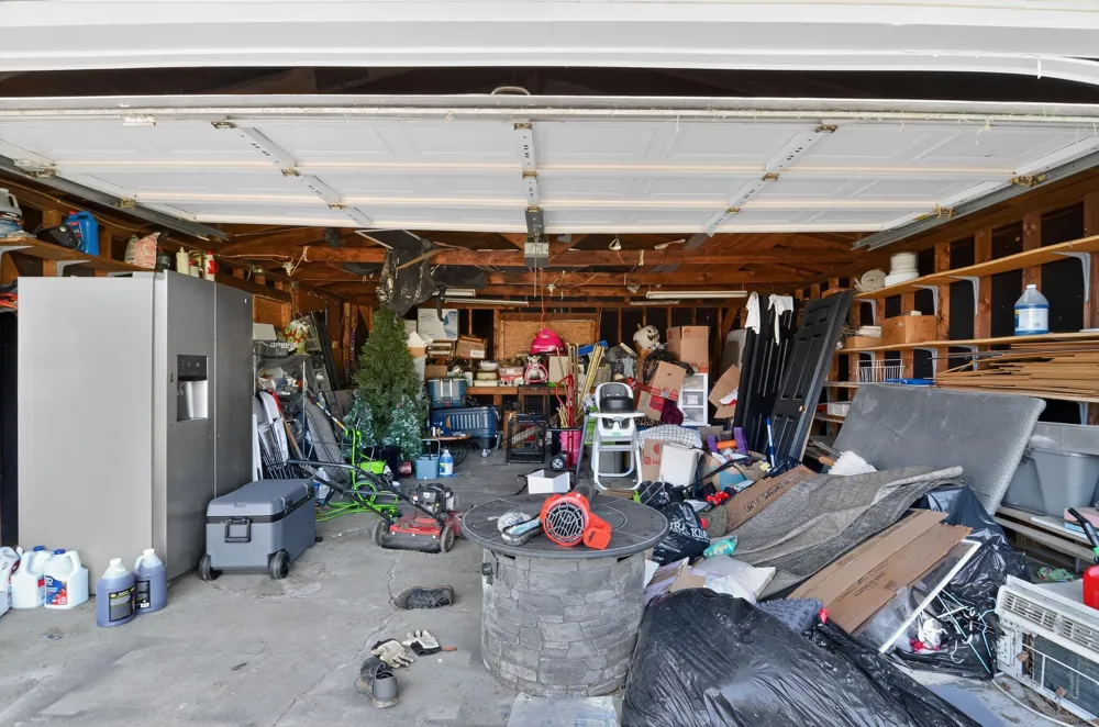 2706 Streamside Drive Columbus, IN 47203