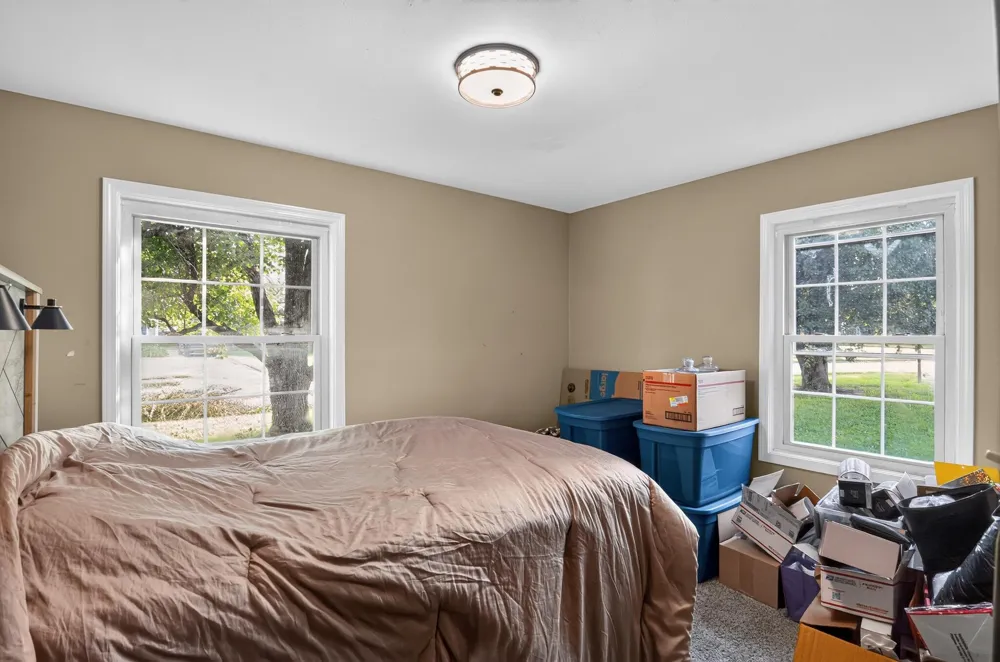 2706 Streamside Drive Columbus, IN 47203