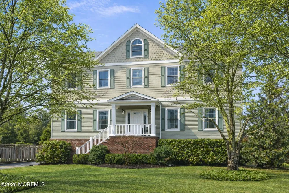 2 Shrewsbury Drive #1A Rumson, NJ 07760