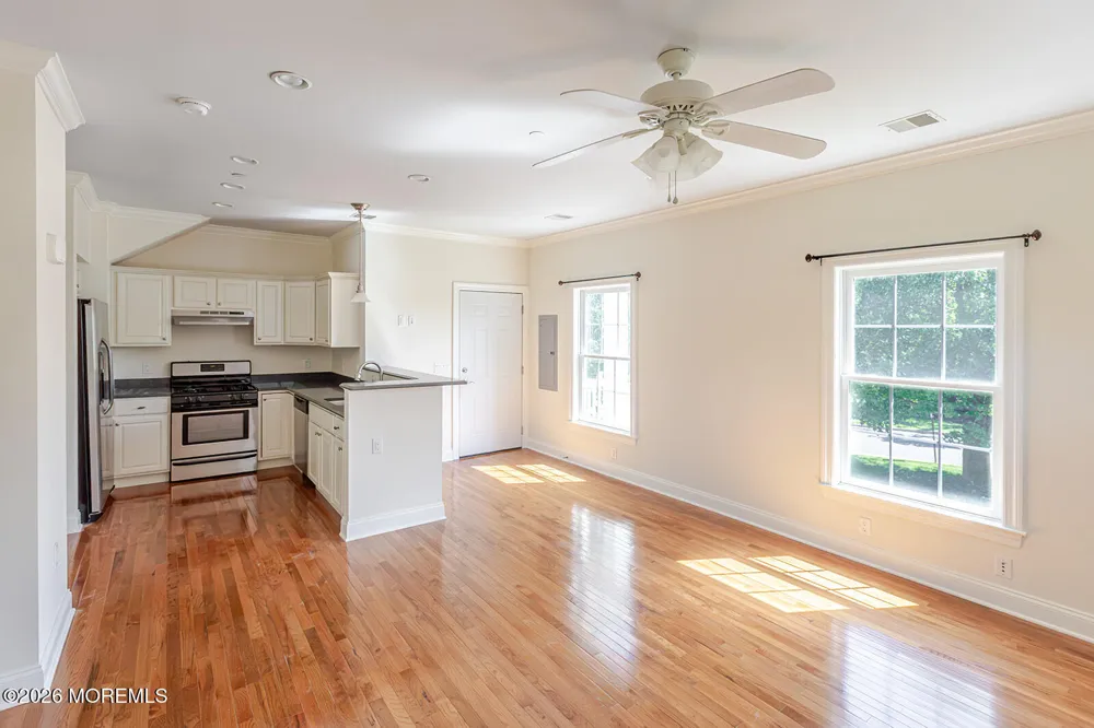 2 Shrewsbury Drive #1A Rumson, NJ 07760