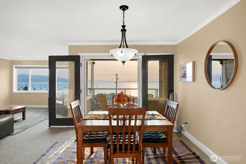 424 14th Street #403