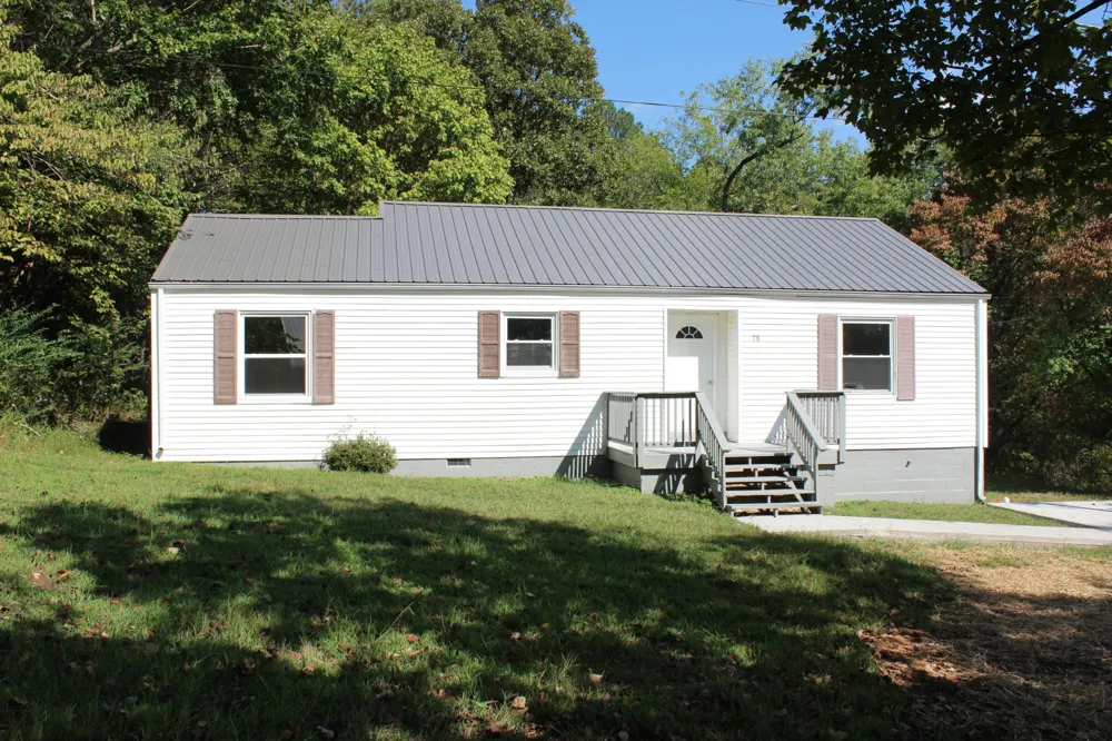 78 College St Erin, TN 37061