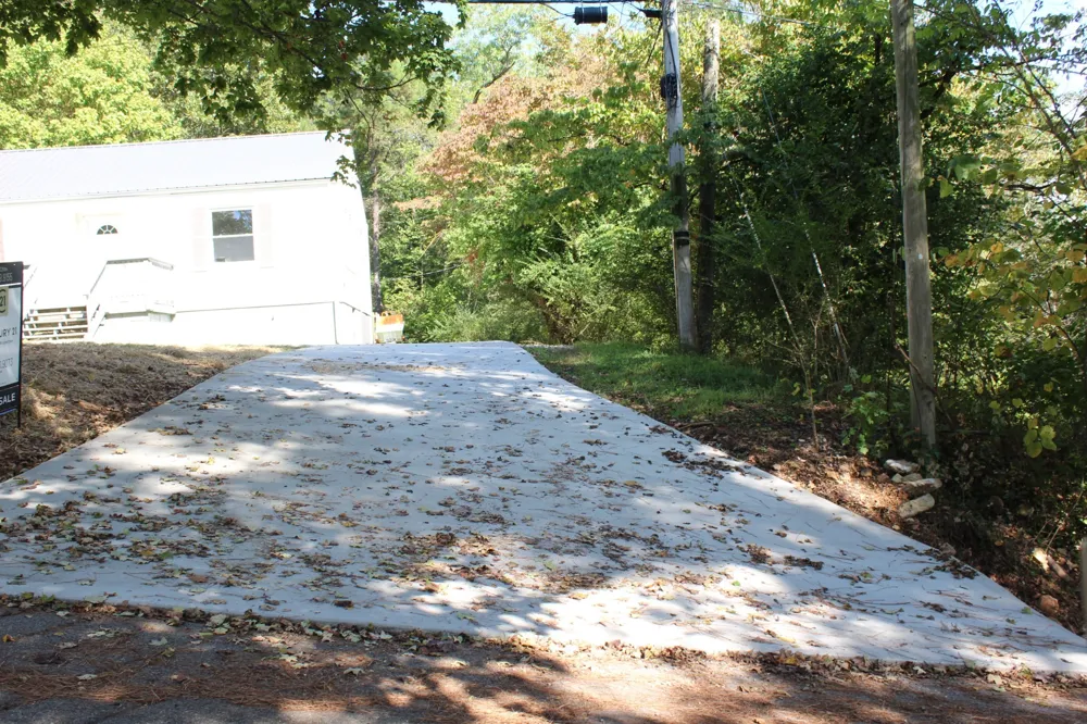 78 College St Erin, TN 37061