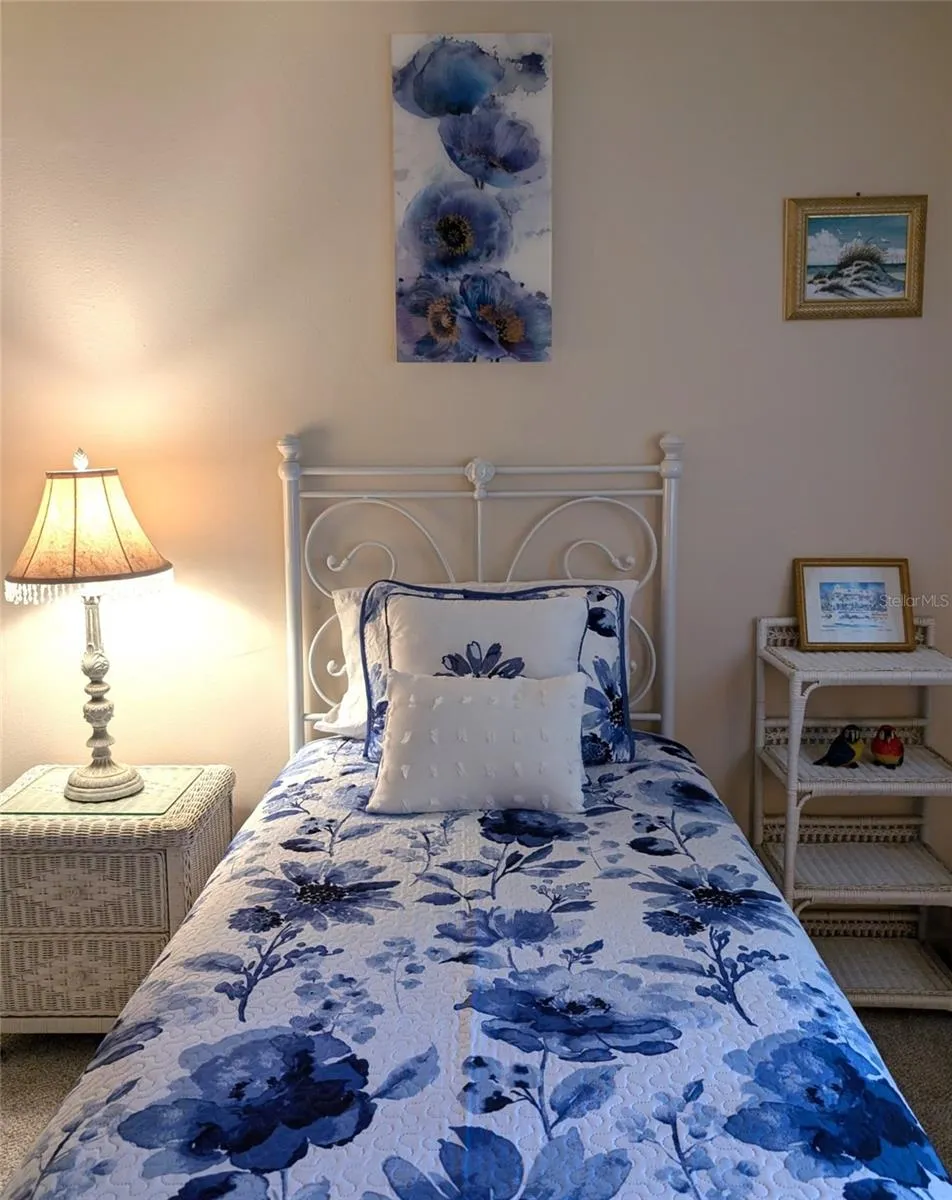6287 BAHIA DEL MAR CIRCLE #113 St Petersburg, FL 33715