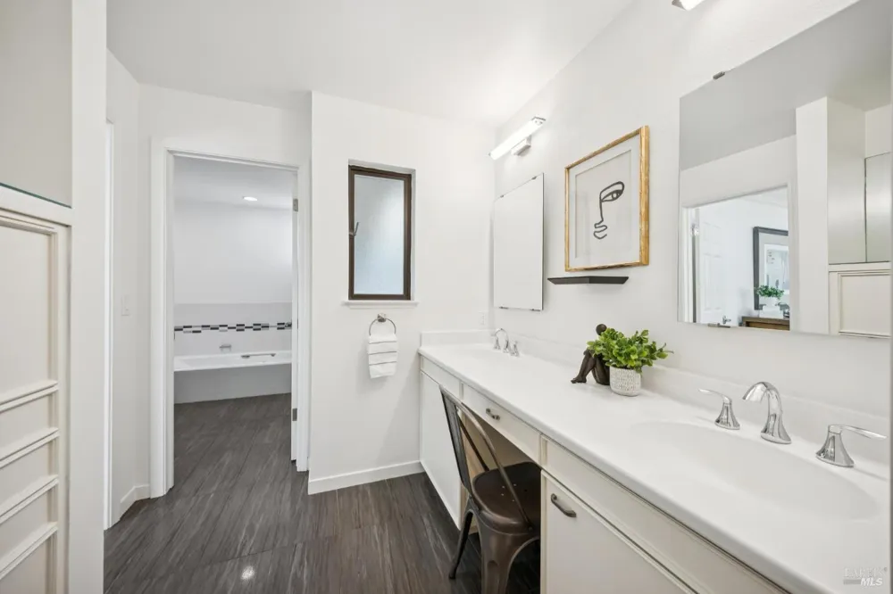 94 Eucalyptus Knoll Street ##94 Mill Valley, CA 94941