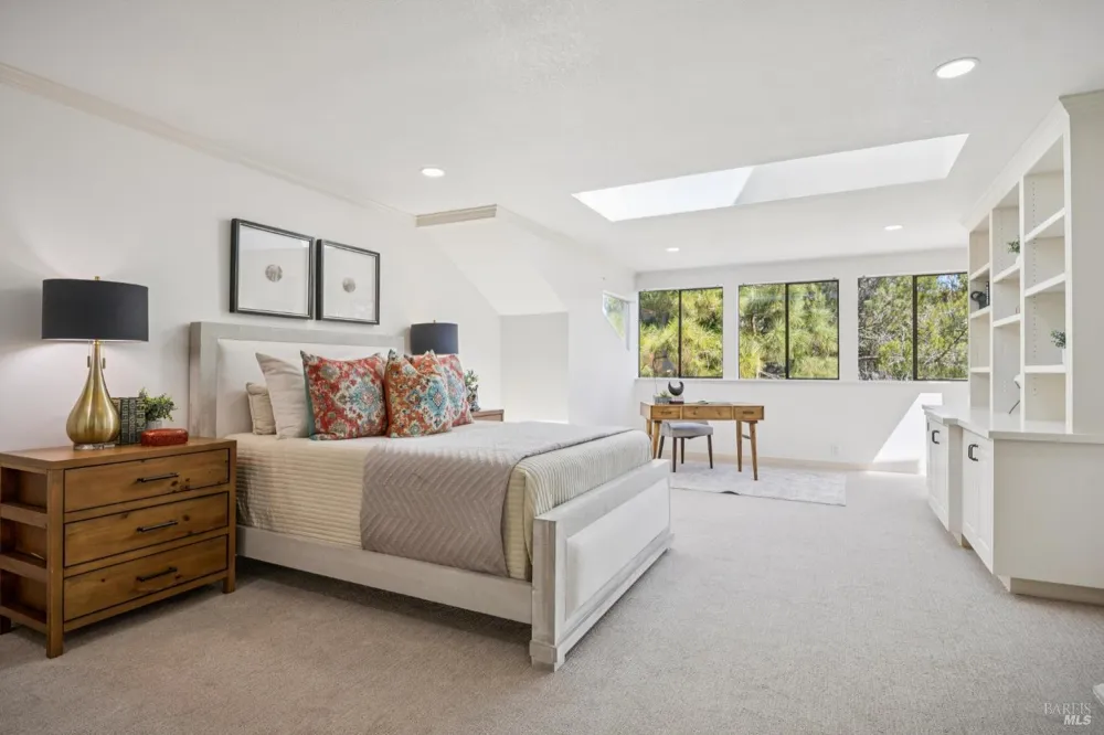 94 Eucalyptus Knoll Street ##94 Mill Valley, CA 94941