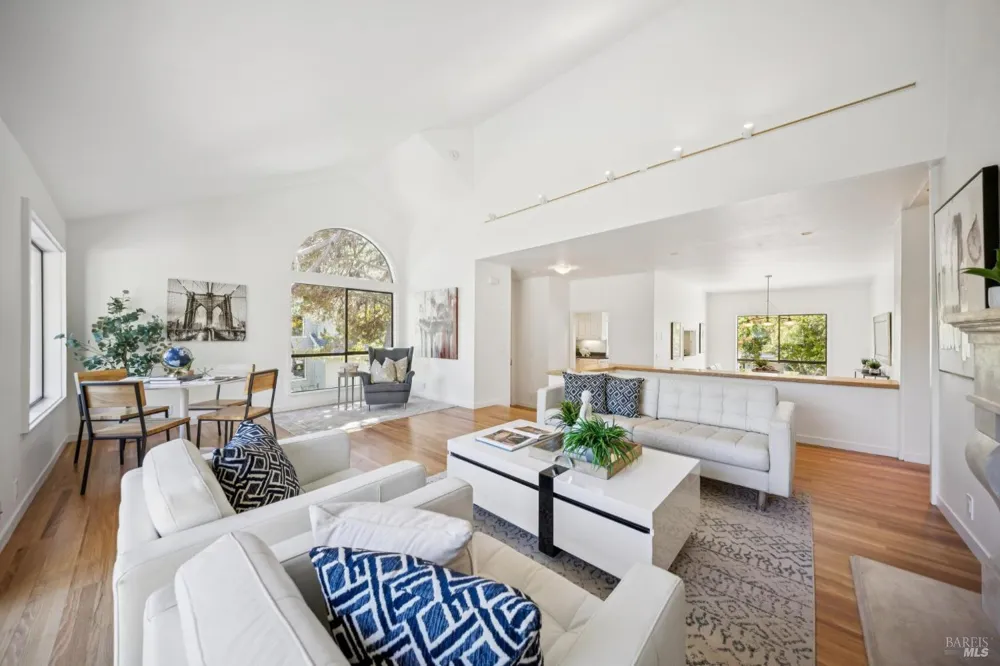 94 Eucalyptus Knoll Street ##94 Mill Valley, CA 94941