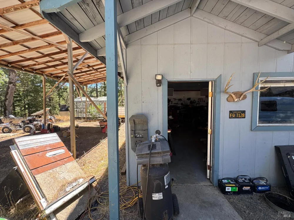 4501 Lakewood Drive Willits, CA 95490