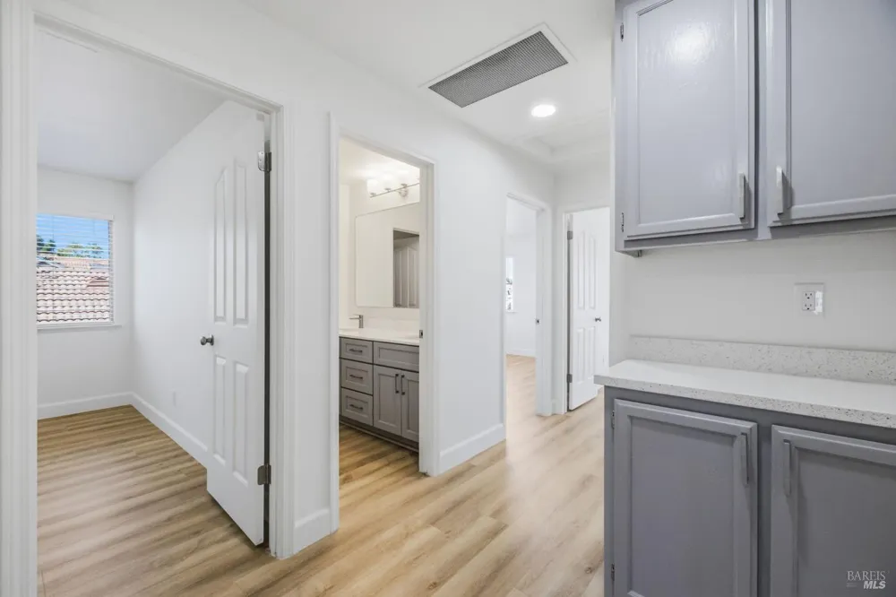 740 Shannon Drive Vacaville, CA 95688