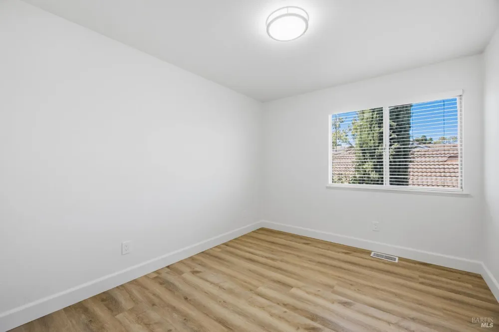 740 Shannon Drive Vacaville, CA 95688