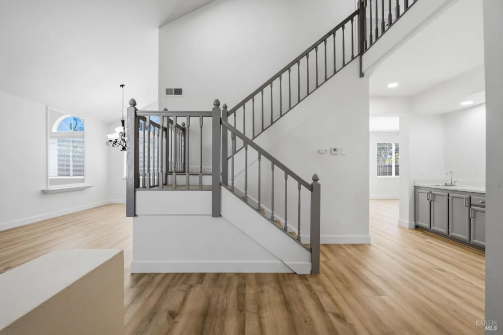 740 Shannon Drive Vacaville, CA 95688