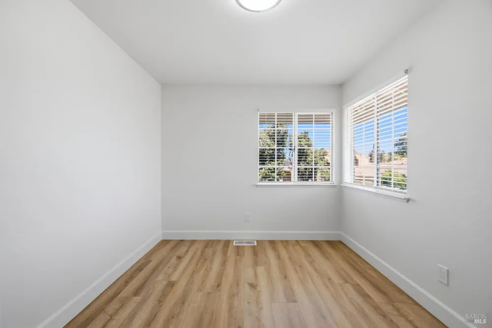 740 Shannon Drive Vacaville, CA 95688