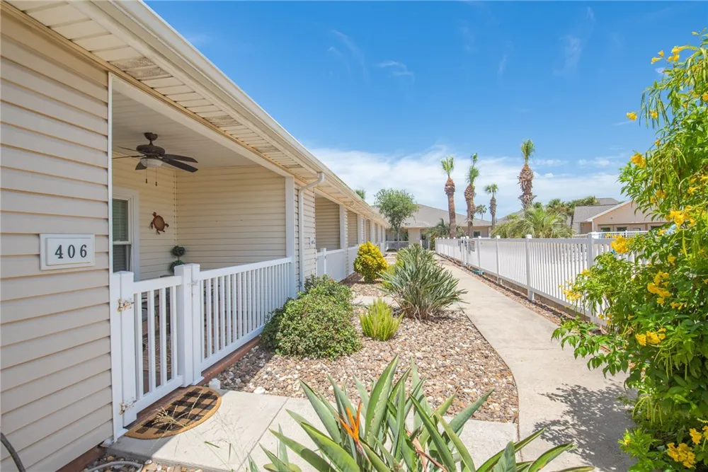 15209 S Padre Island Drive #406 Corpus Christi, TX 78418