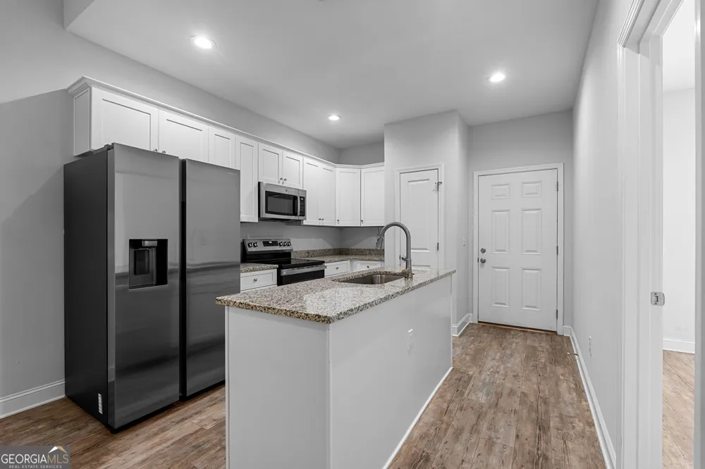 107 Lenox CIR LaGrange, GA 30241