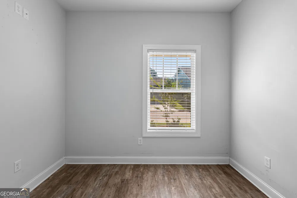 107 Lenox CIR LaGrange, GA 30241