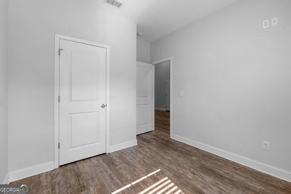107 Lenox CIR LaGrange, GA 30241