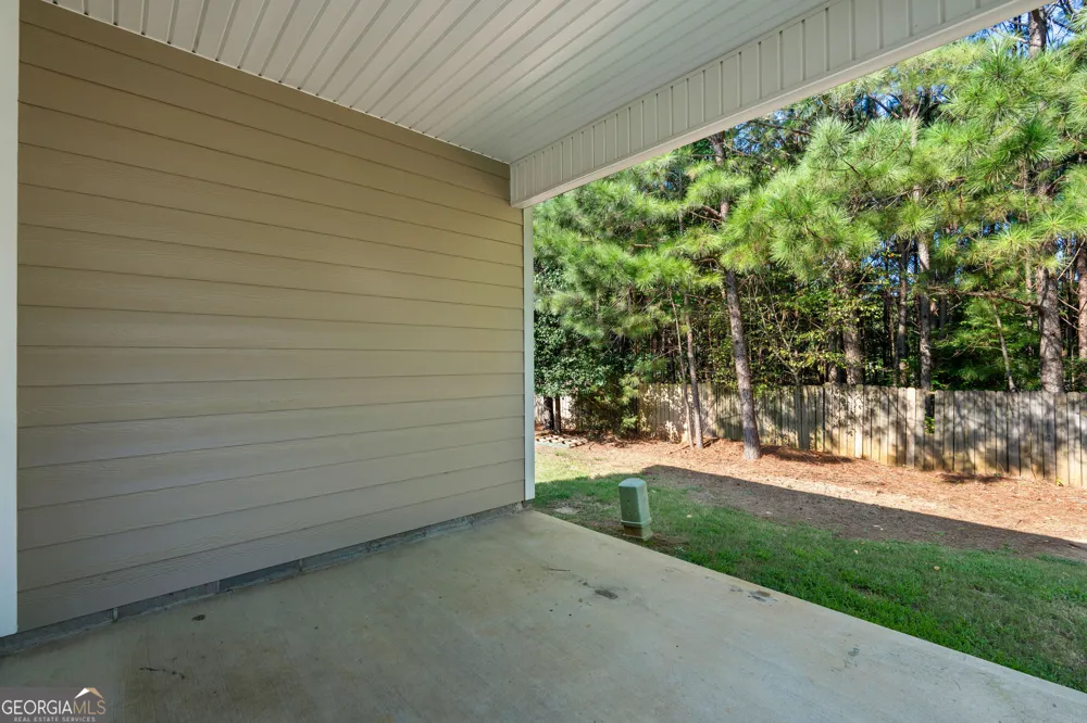 107 Lenox CIR LaGrange, GA 30241