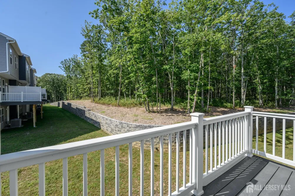 5 Pelham Lane Bayville, NJ 08721