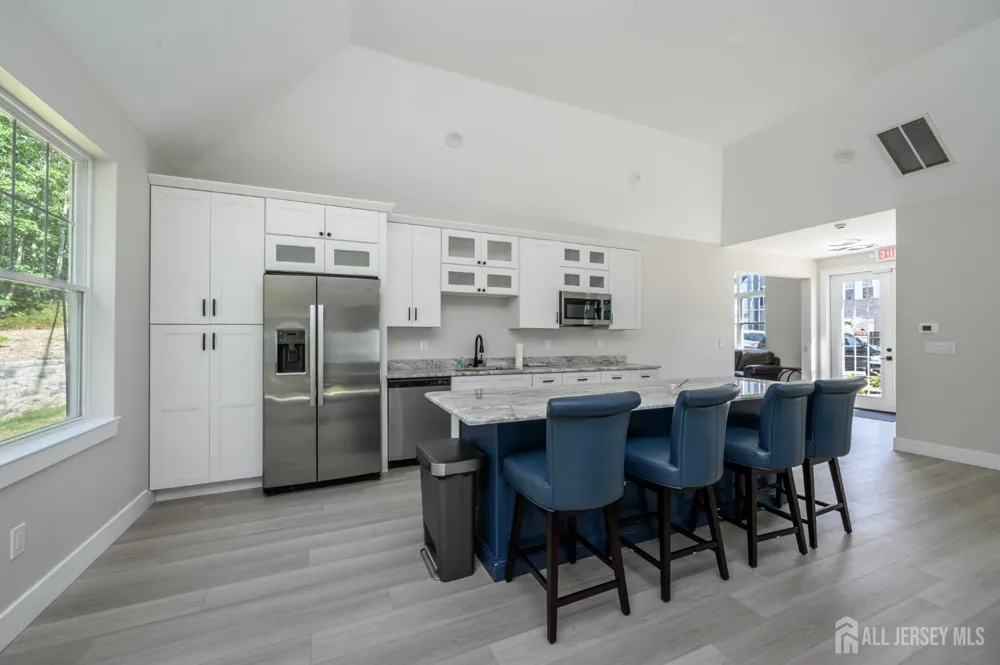 5 Pelham Lane Bayville, NJ 08721