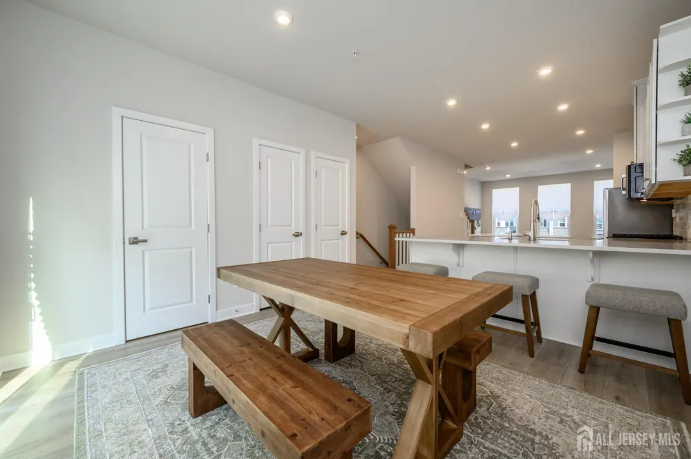 5 Pelham Lane Bayville, NJ 08721