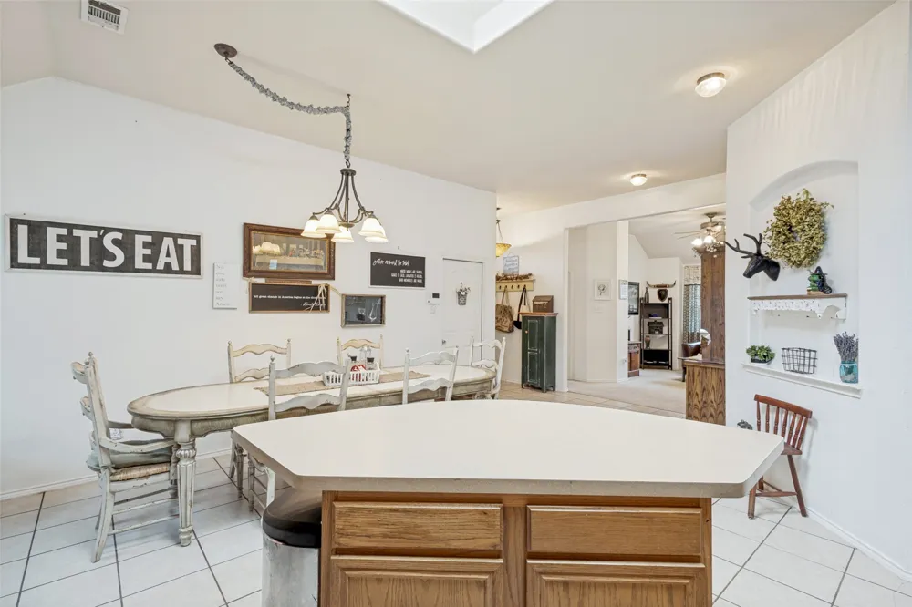 2118 Hanakoa Falls Drive Anna, TX 75409