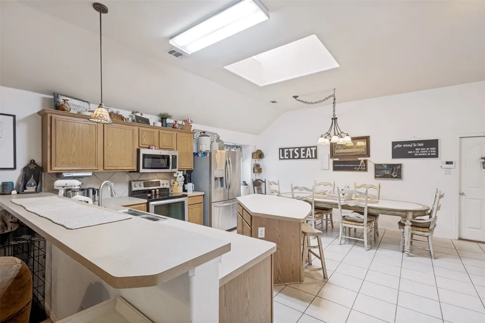 2118 Hanakoa Falls Drive Anna, TX 75409