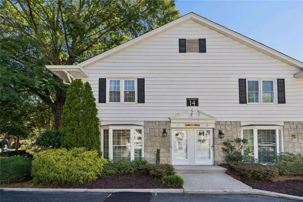 136 NW Peachtree Memorial Drive NW #VA 1 Atlanta, GA 30309