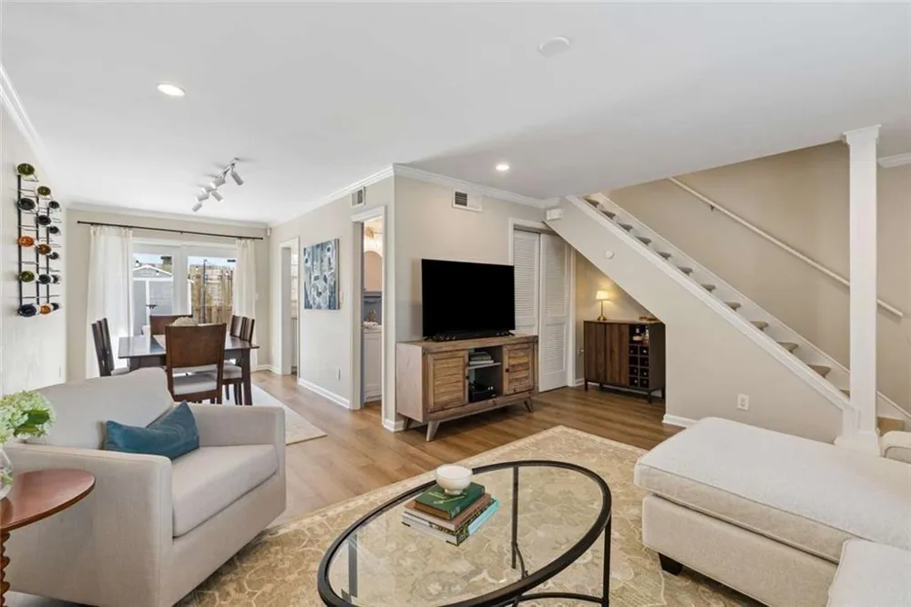 136 NW Peachtree Memorial Drive NW #VA 1 Atlanta, GA 30309