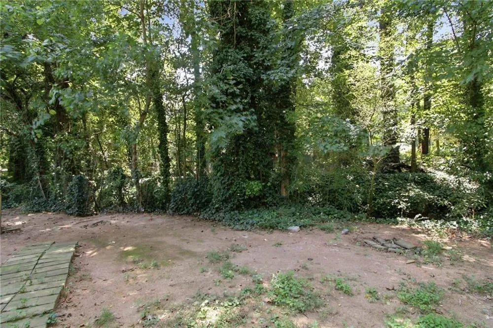 10146 Morris Drive SW Covington, GA 30014