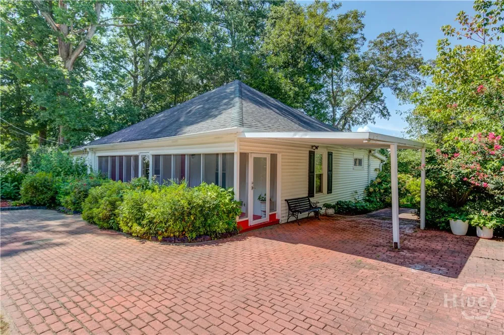 220 New Street Buford, GA 30518