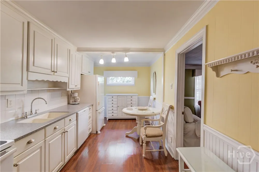 220 New Street Buford, GA 30518