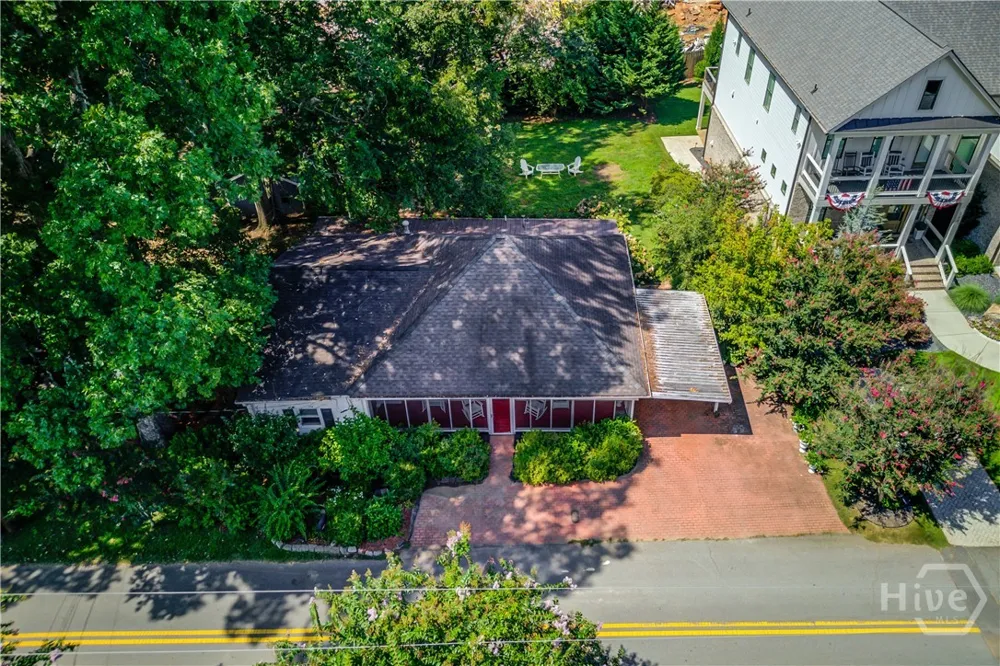 220 New Street Buford, GA 30518