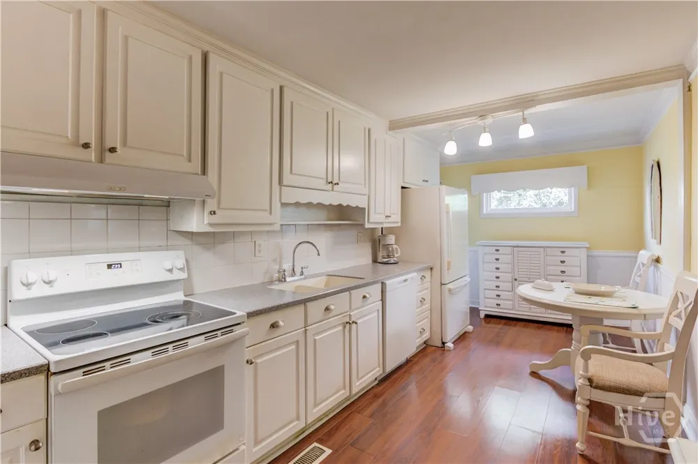 220 New Street Buford, GA 30518