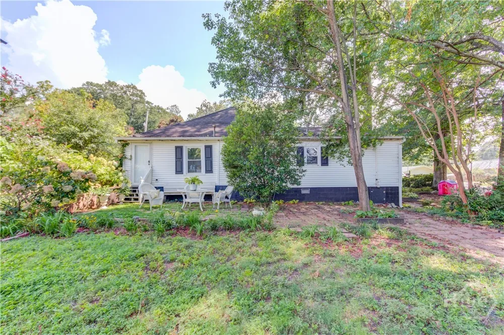 220 New Street Buford, GA 30518