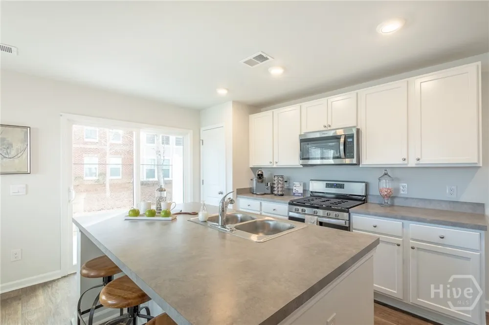 112 Lakeside Lane Rincon, GA 31326
