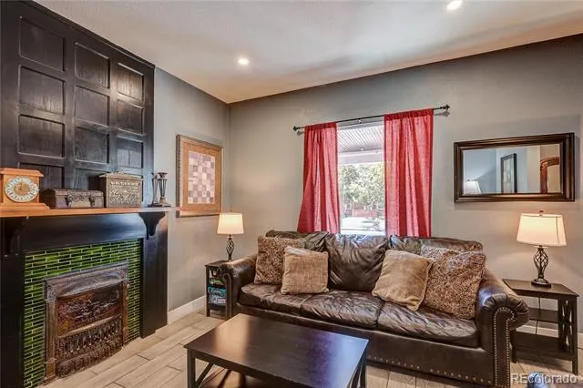 638 S Lincoln Street Denver, CO 80209