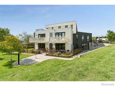 3261 Airport Road #102
