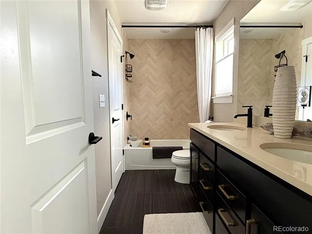 5261 Rendezvous Timnath, CO 80547