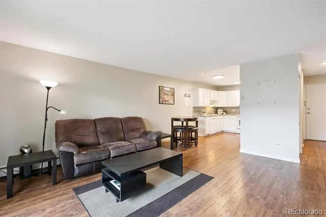 605 S Alton Way #12B Denver, CO 80247