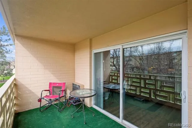 605 S Alton Way #12B Denver, CO 80247